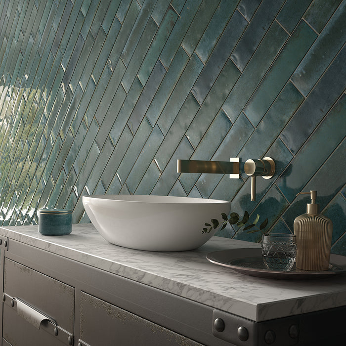 Sandringham Blue Gloss Ceramic Wall – 7.5x30cm