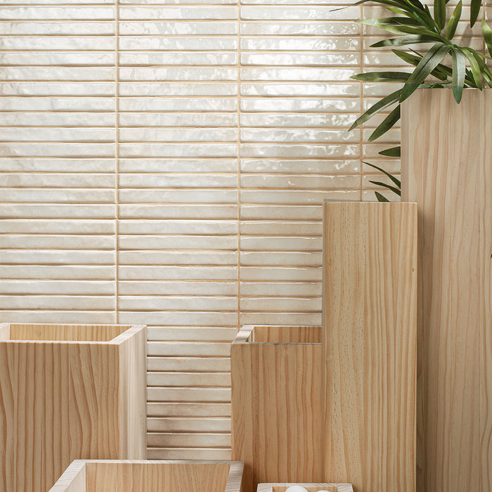 Brecon Linear Pearl Ceramic Wall Tile – 35x35cm